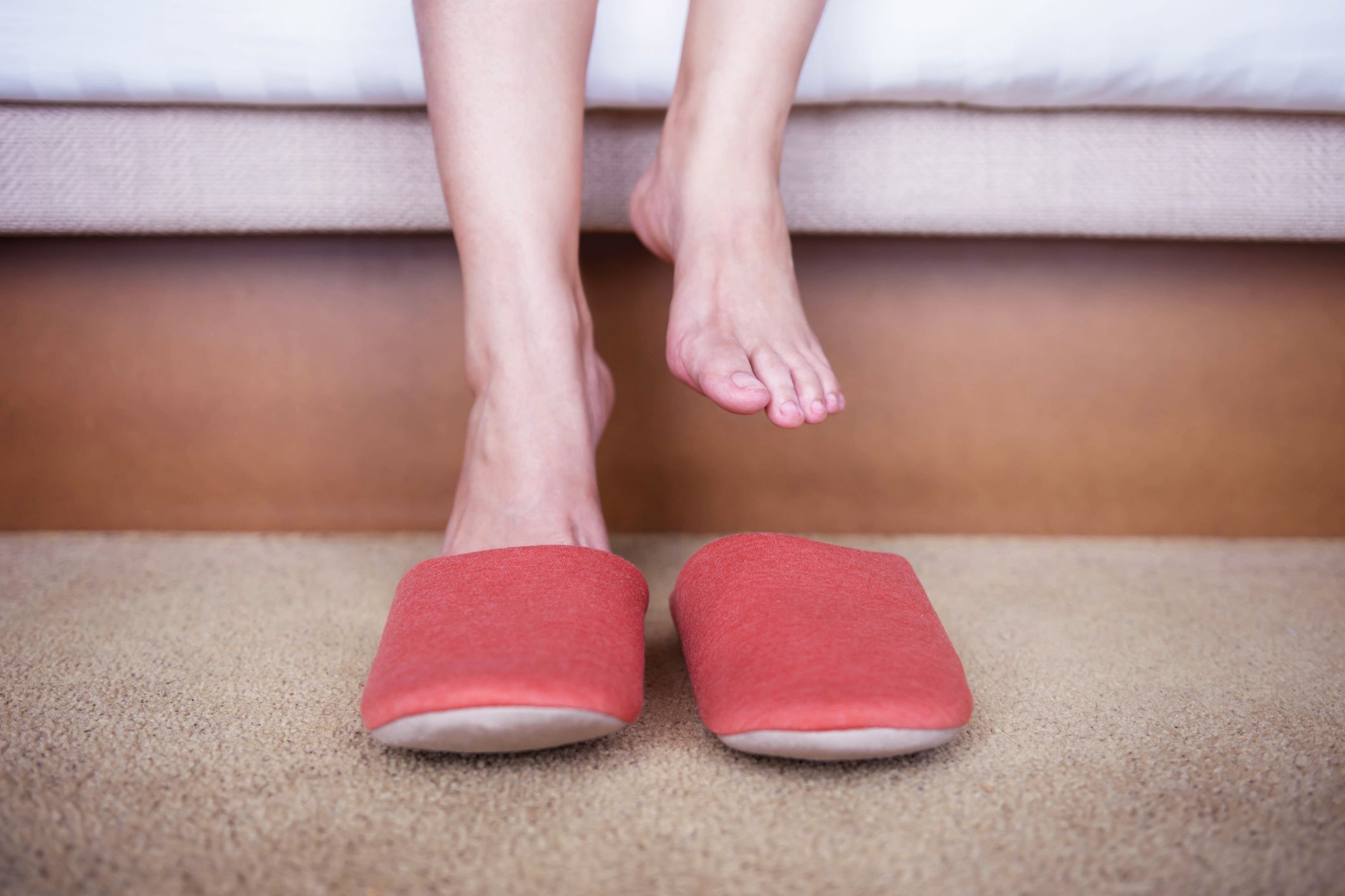 Best Slippers For Arthritis