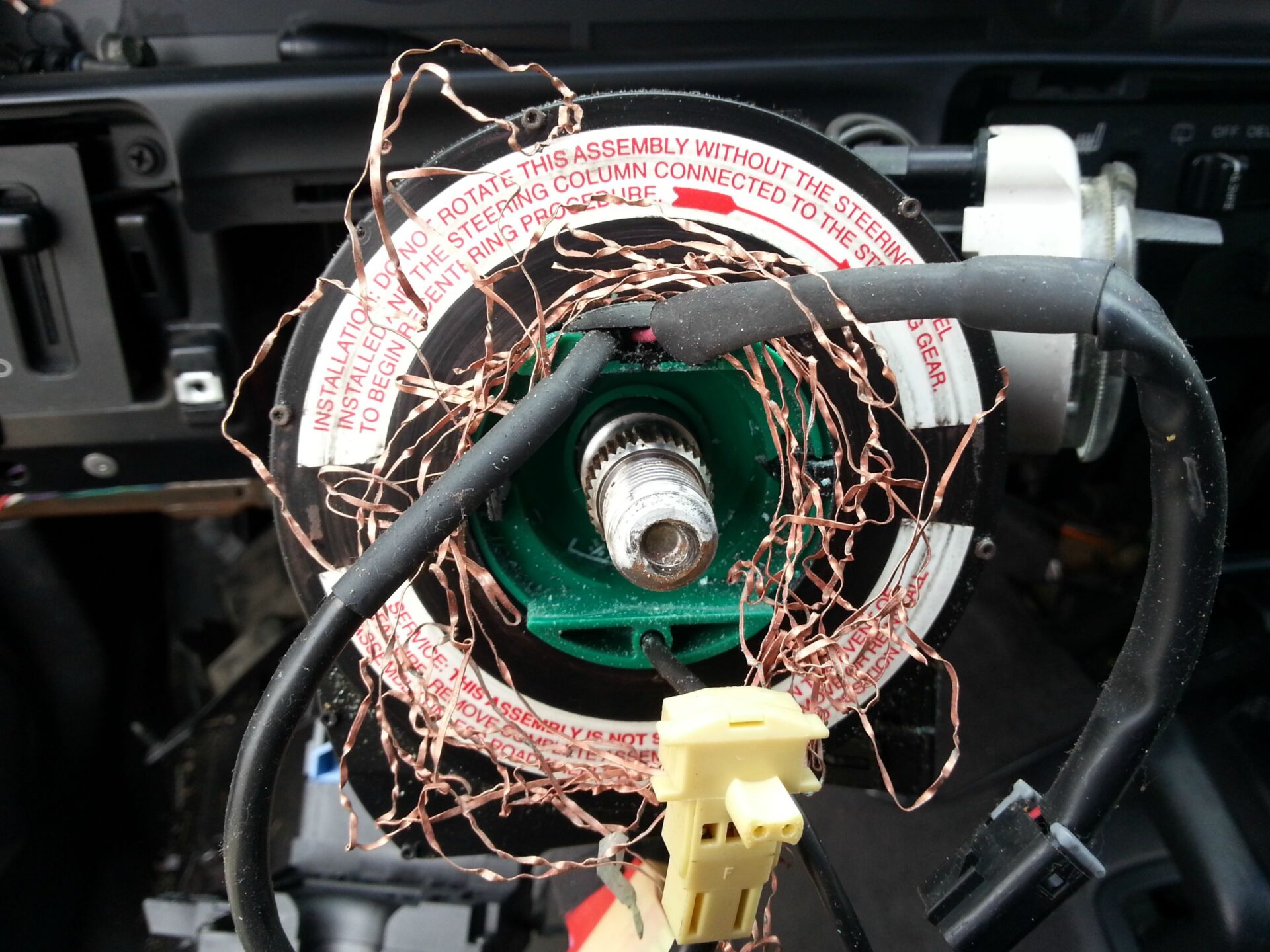 Safety Clock Spring D-Max